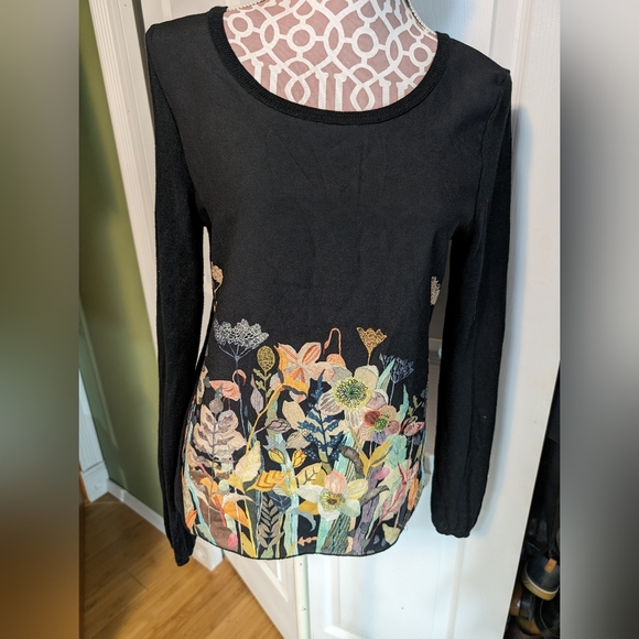 Anthropologie Tops - Anthropologie Black Floral Print Flamingo Garden top medium by Michelle